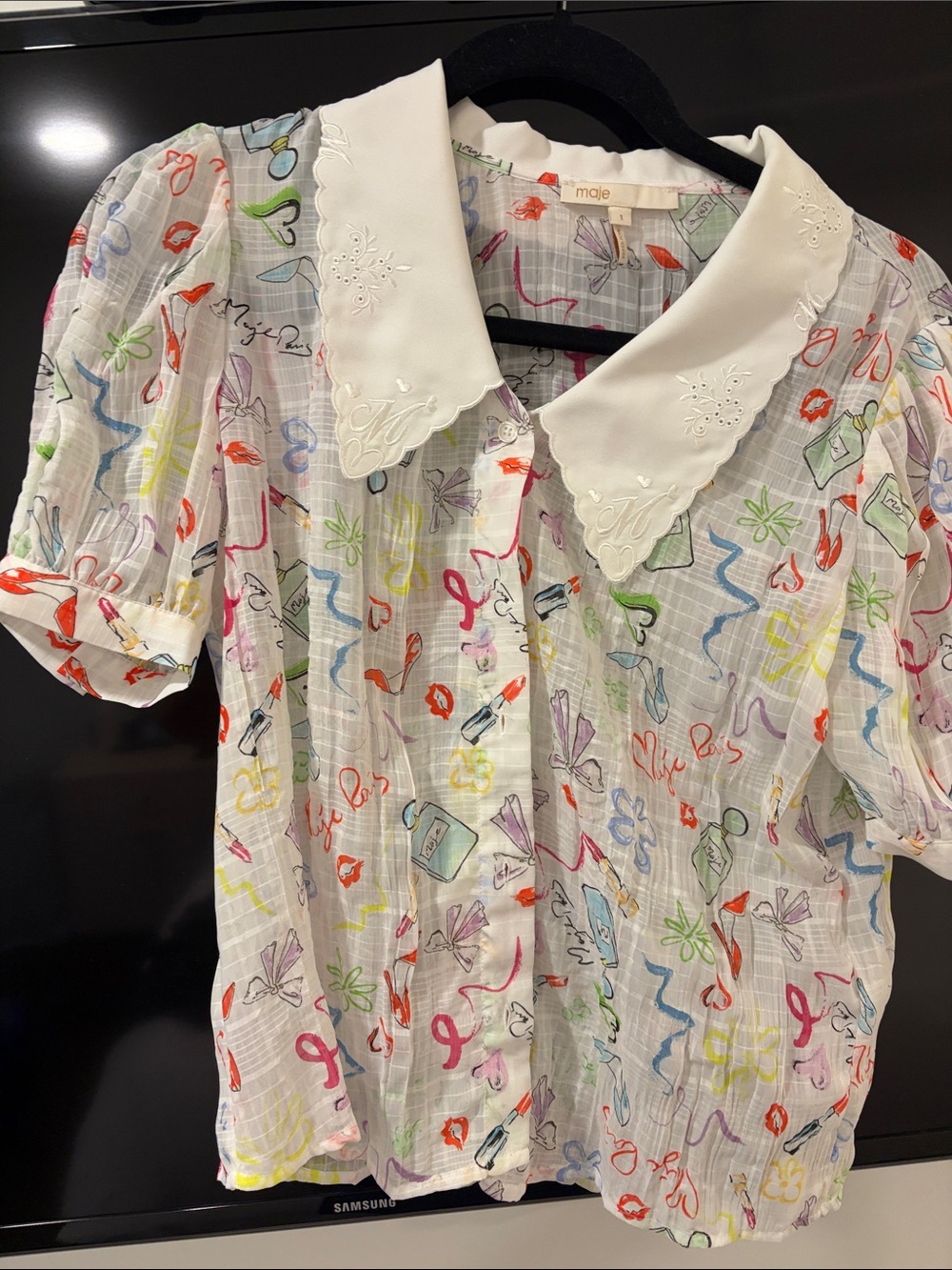 Maje White Collared Short-Sleeve Blouse with Multicolor Print
